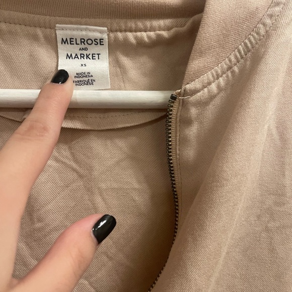 Melrose and Market tan bomber jacket - Picture 2 of 4